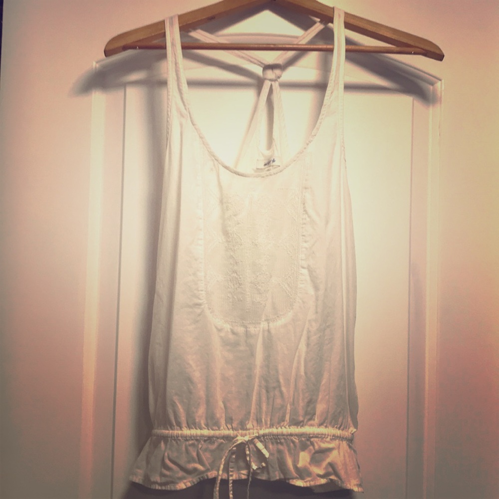 Summer sleeveless shirt